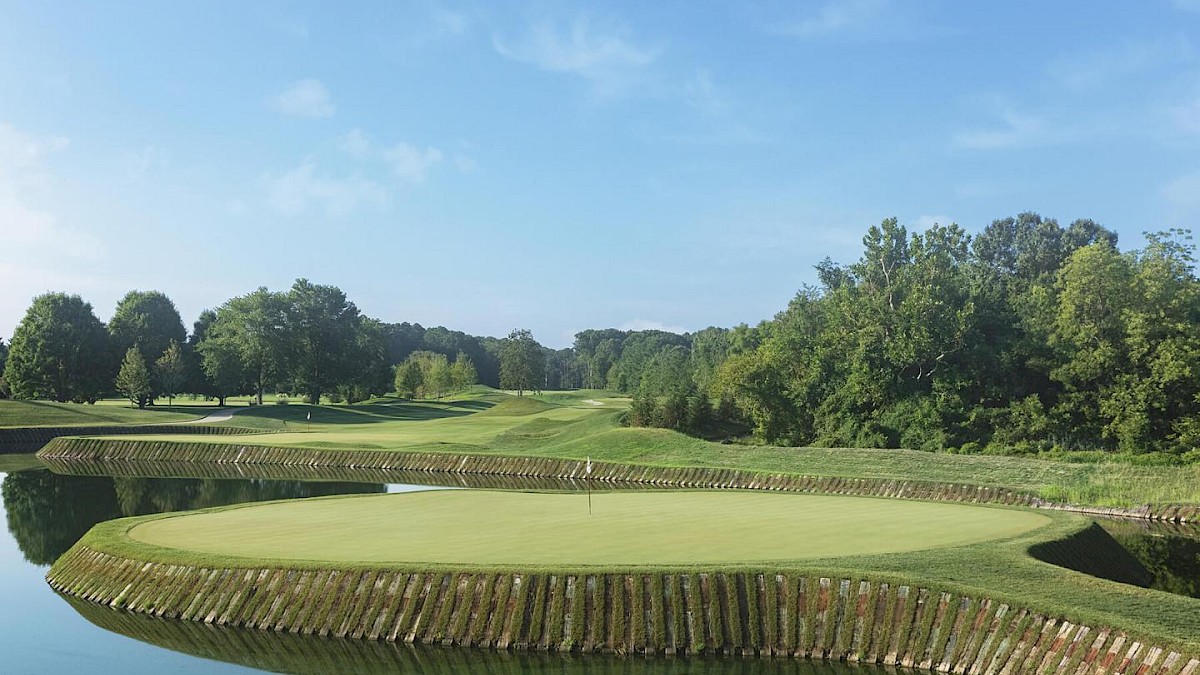 Pete Dye's Goodnight Kiss
