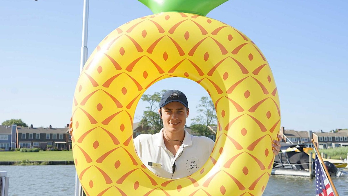 International Pineapple Week