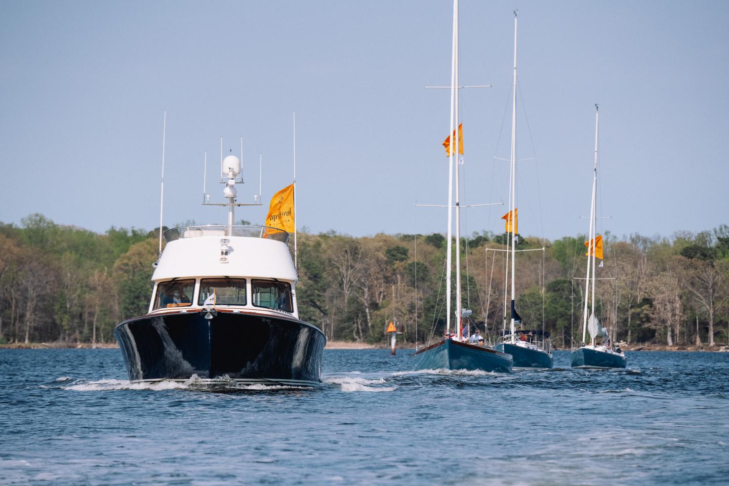 boat arriving to dock