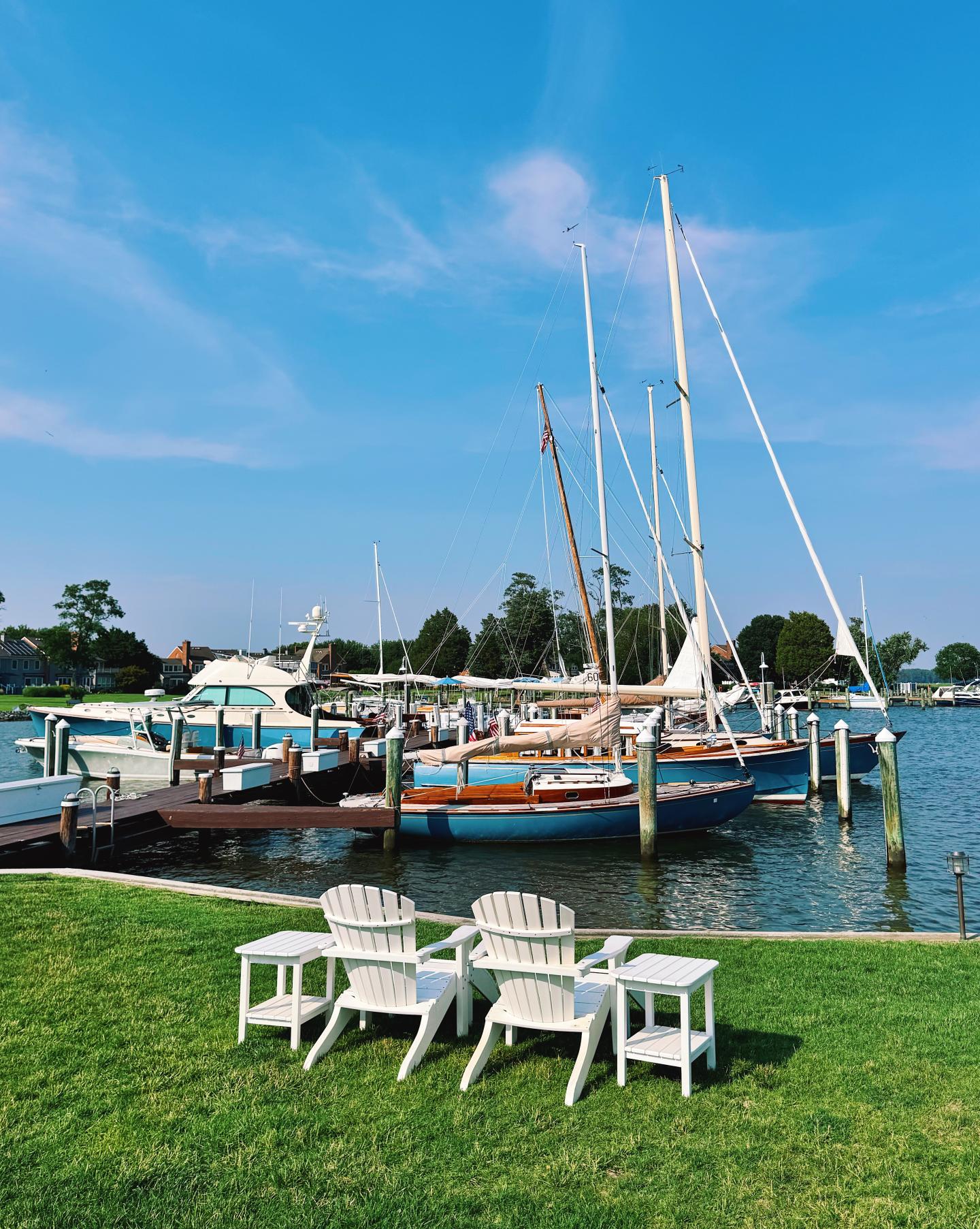 Inn at Perry Cabin dock with all fleet